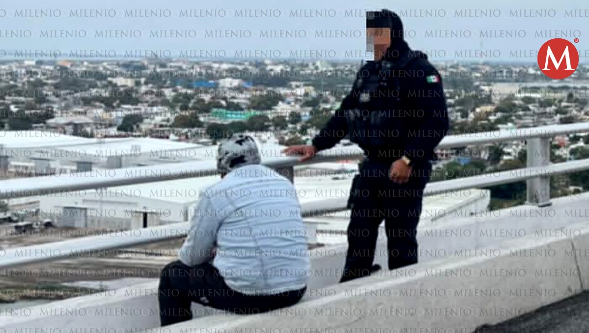 Elementos de la Guardia Estatal charlaron con el sujeto; compartió tener problemas económicos. (Pablo Reyes)