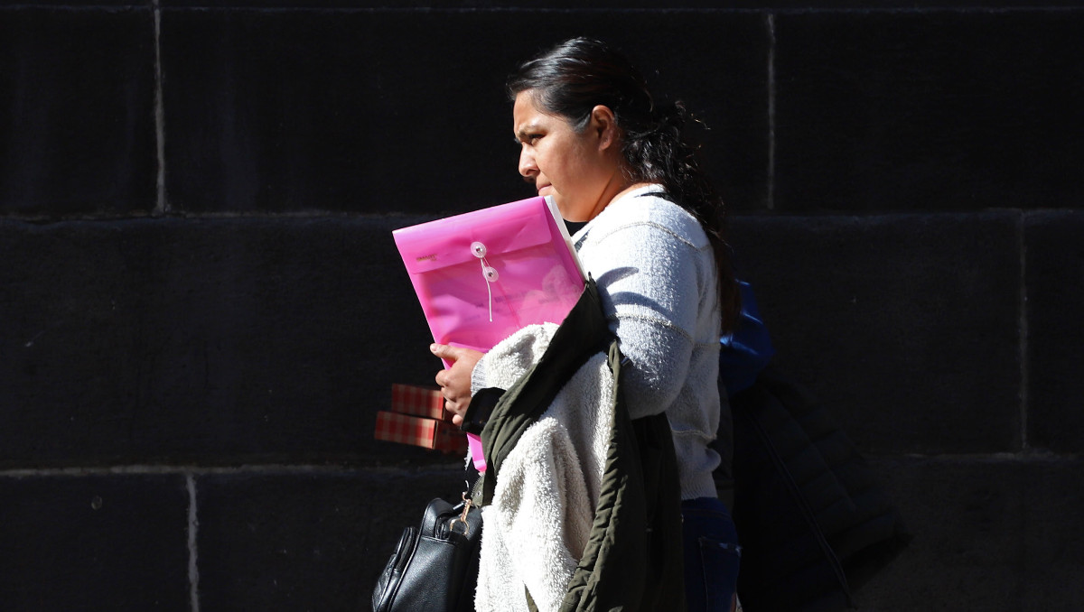 Persiste brecha salarial y laboral para las mujeres en Puebla | Melanie Torres