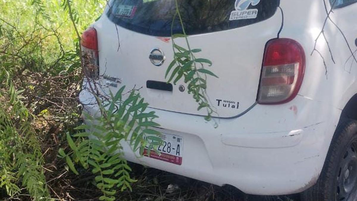 Las víctimas halladas dentro de un auto en Tula de Allende no han sido identificadas
