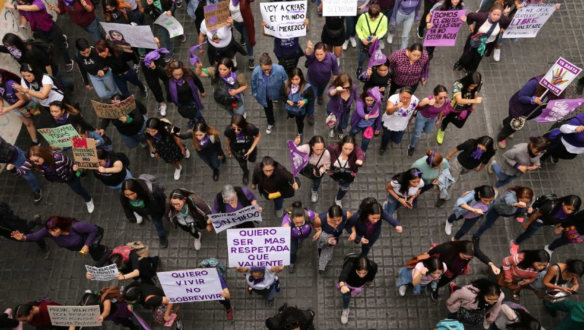 Marcha 8M en Monterrey / Roberto Alanís