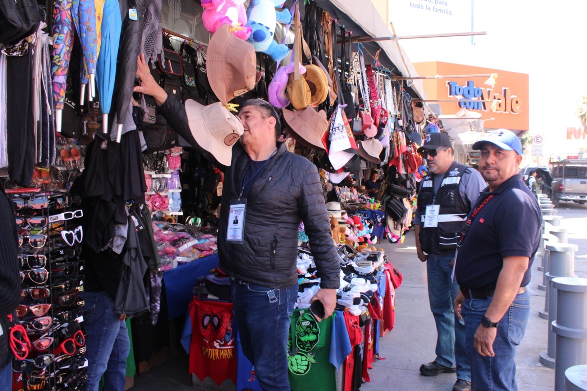 Registran más de 500 negocios visitados en el operativo 'Regularízate Torreón 2025'