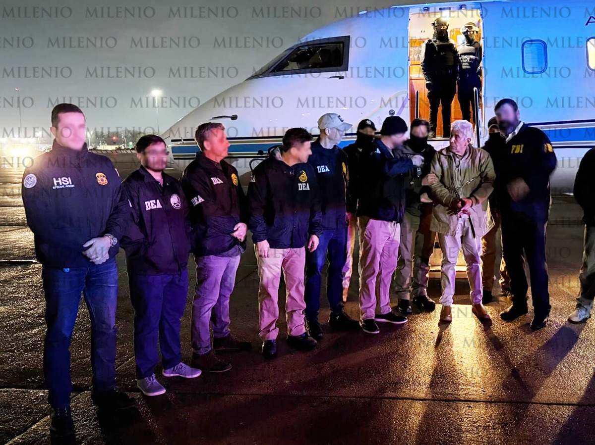 Foto de Rafael Caro Quintero tras ser entregado a EU