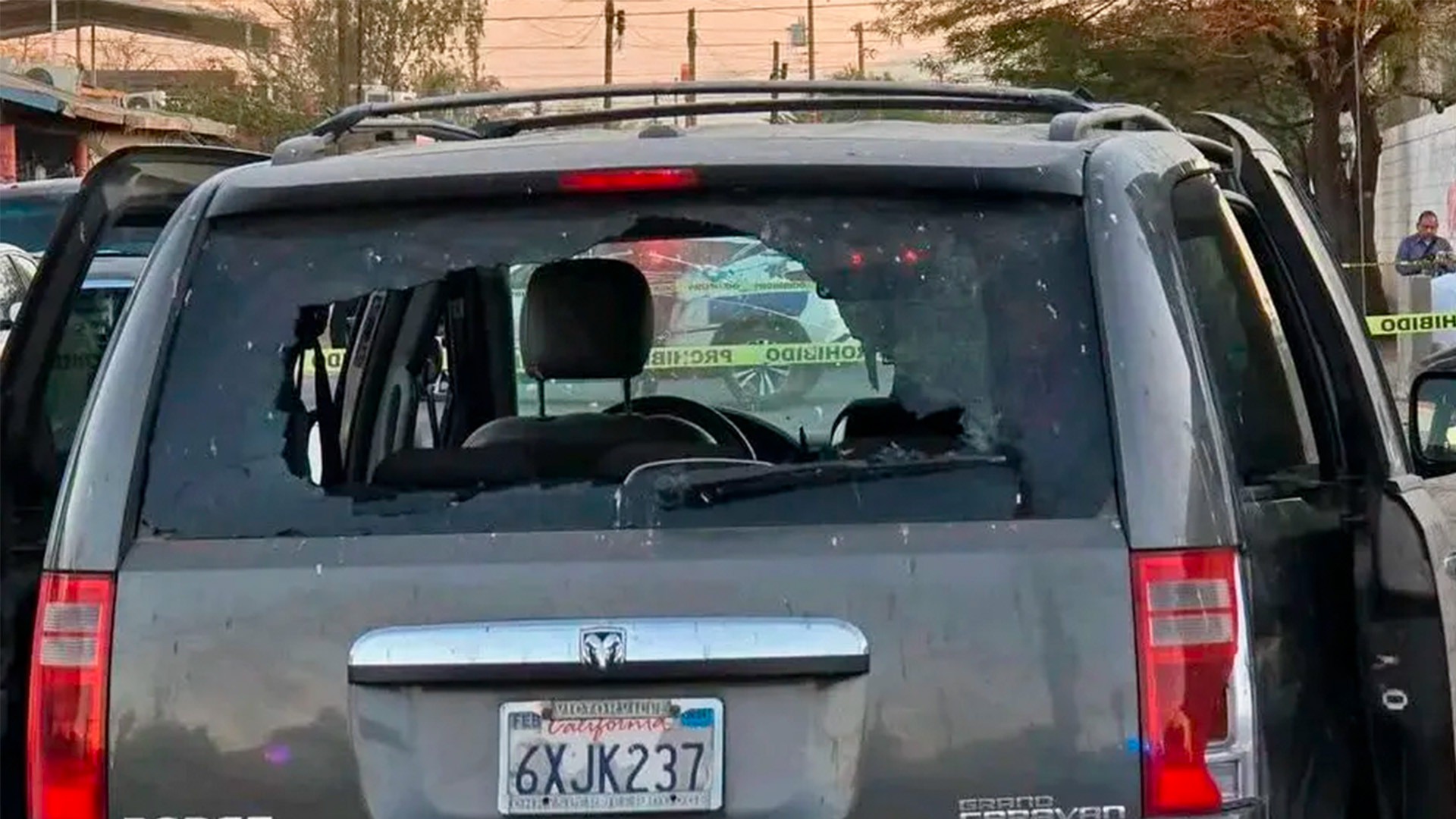 Integrantes de 'Los Rusos' disparan a civil tras incidente vial en Mexicali