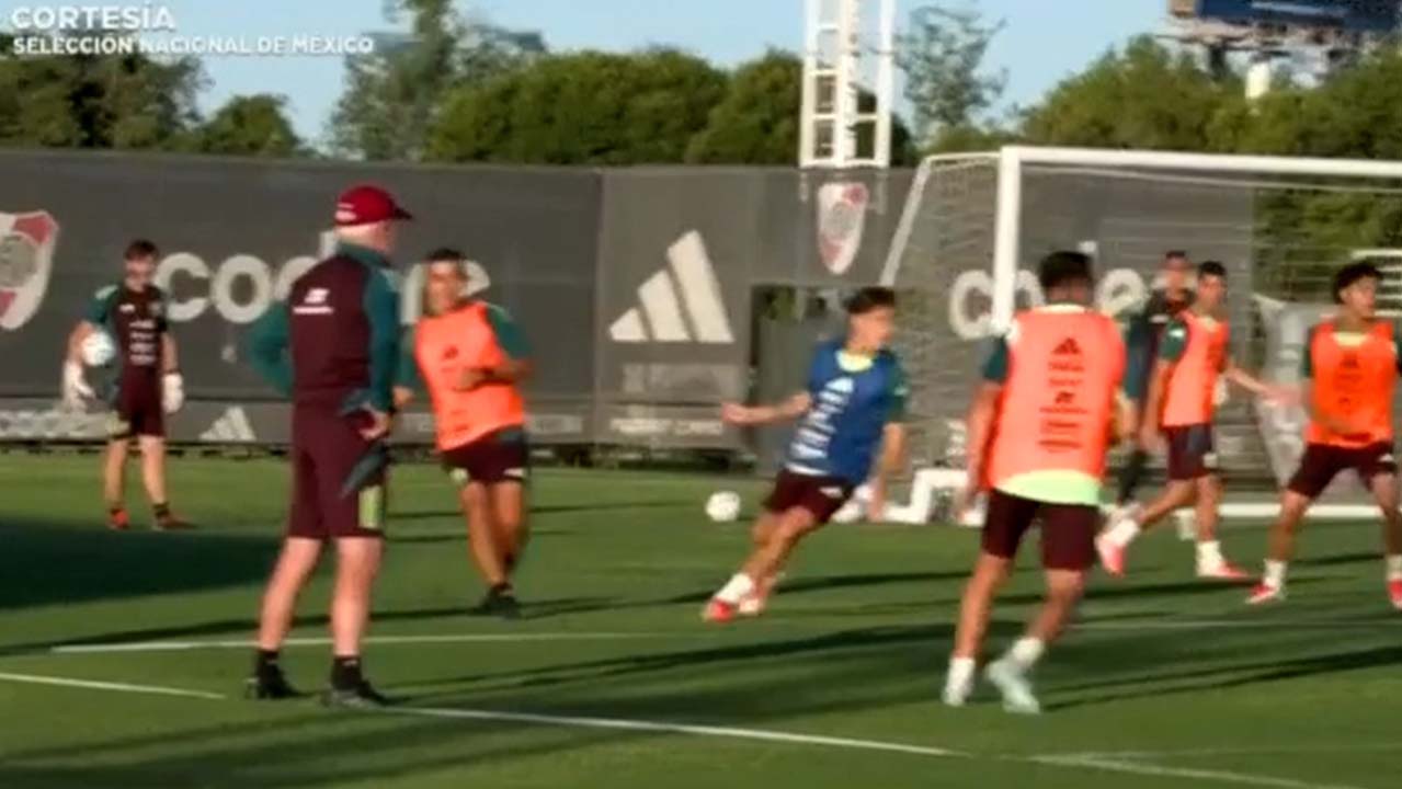 Los aranceles también afectarán al fútbol mexicano | Notivox Apunte