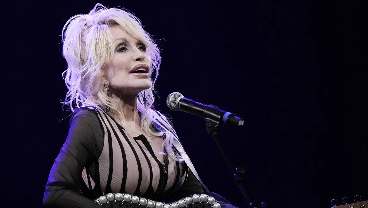 La cantante compartió esta canción a través de redes sociales | AP