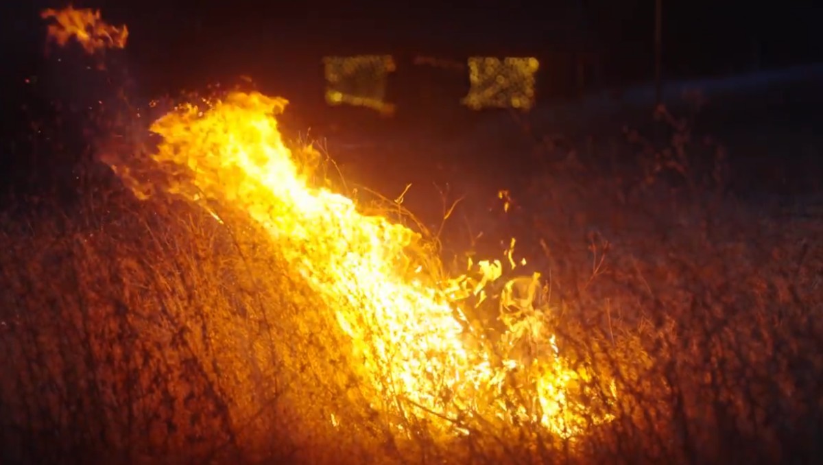 Incendio en Atayiki Cuquila deja un muerto; brigadistas sofocan fuego | Especial