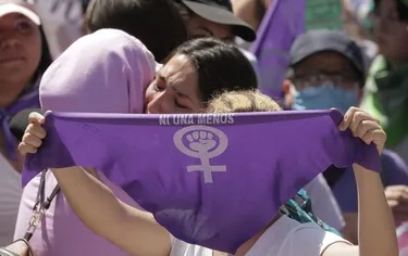 Las mujeres que marchen este 8M contarán con amparos legales para proteger sus derechos frente a abusos policiales. | Archivo MILENIO