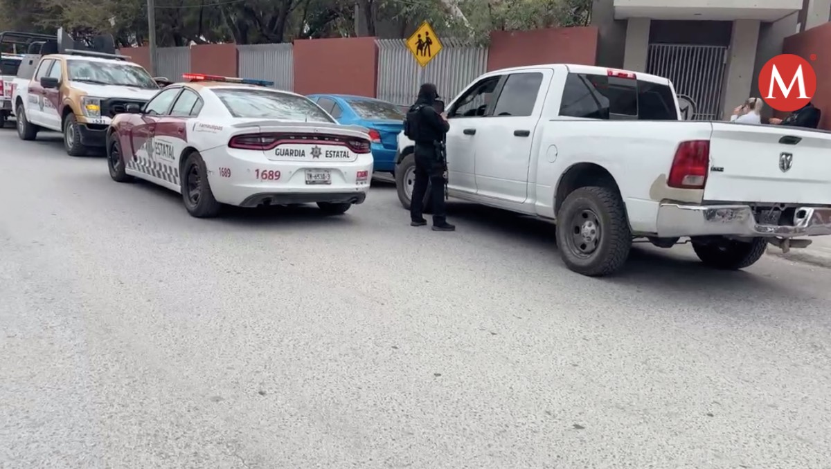 Presunta amenaza de balacera en escuela de Reynosa genera movilización. (Carolina Garza)