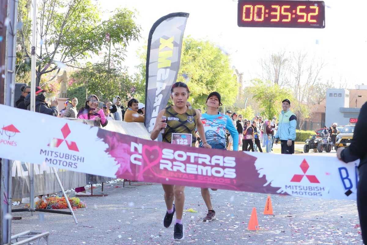 A las 8:00 horas se dio el disparo de salida desde la Plaza de la Tortuga.| Verónica Rivera