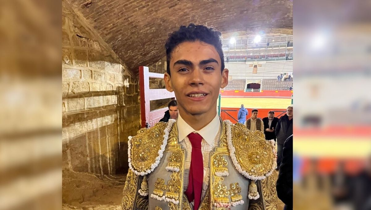 El mexicano Ignacio Garibay debuta en Las Fallas de Valencia (Octavio X. Lagunes)