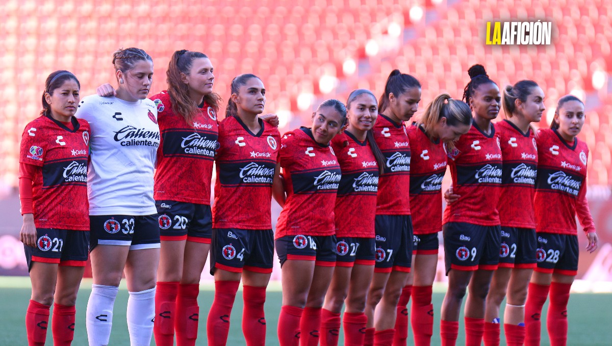 Jugadoras de Tijuana denuncian que el equipo varonil de Atlas quitó sus fotos de los vestidores (Imago7)