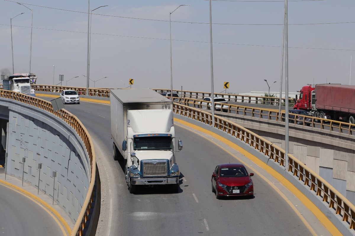 El objetivo es disminuir la carga vehicular del Periférico de Torreón. | Verónica Rivera