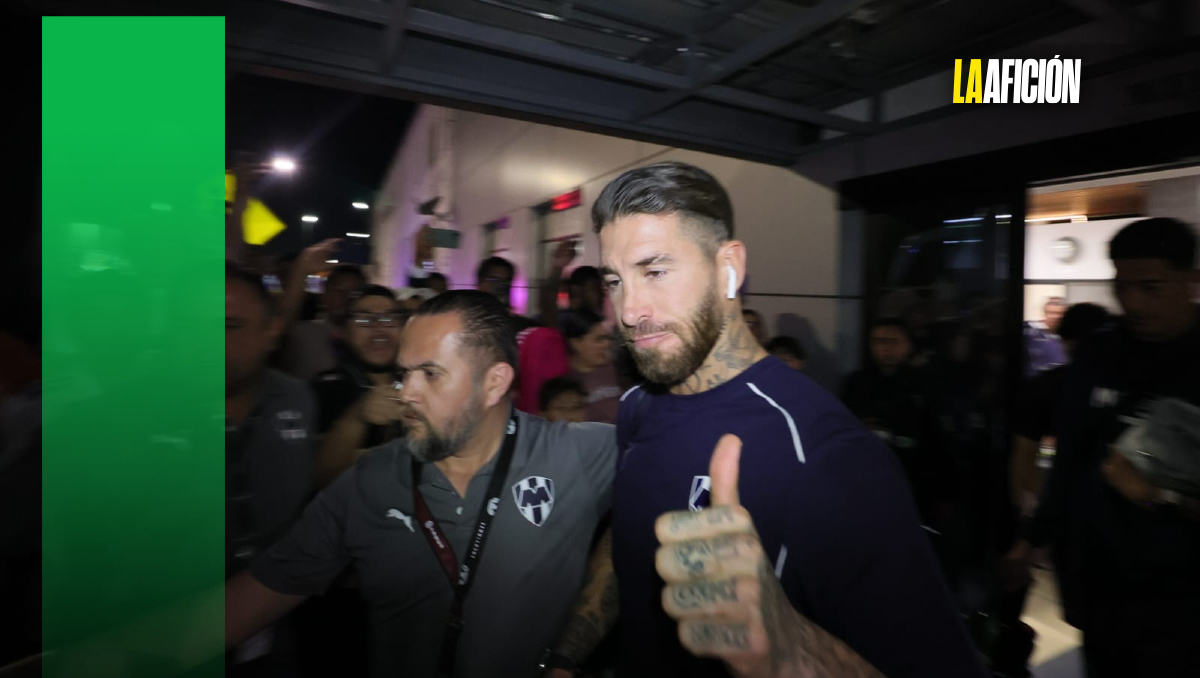 Llegada de Rayados de Monterrey a Torreón genera euforia en los aficionados