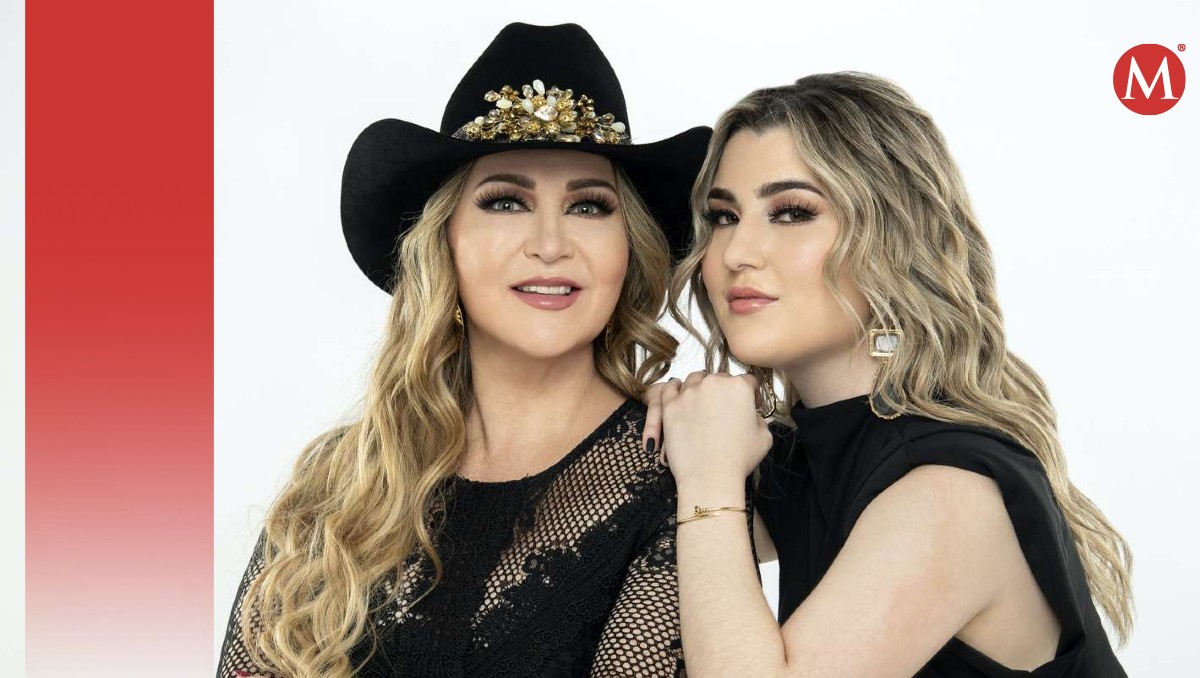Alicia Villarreal y Melenie Carmona  | ESPECIAL