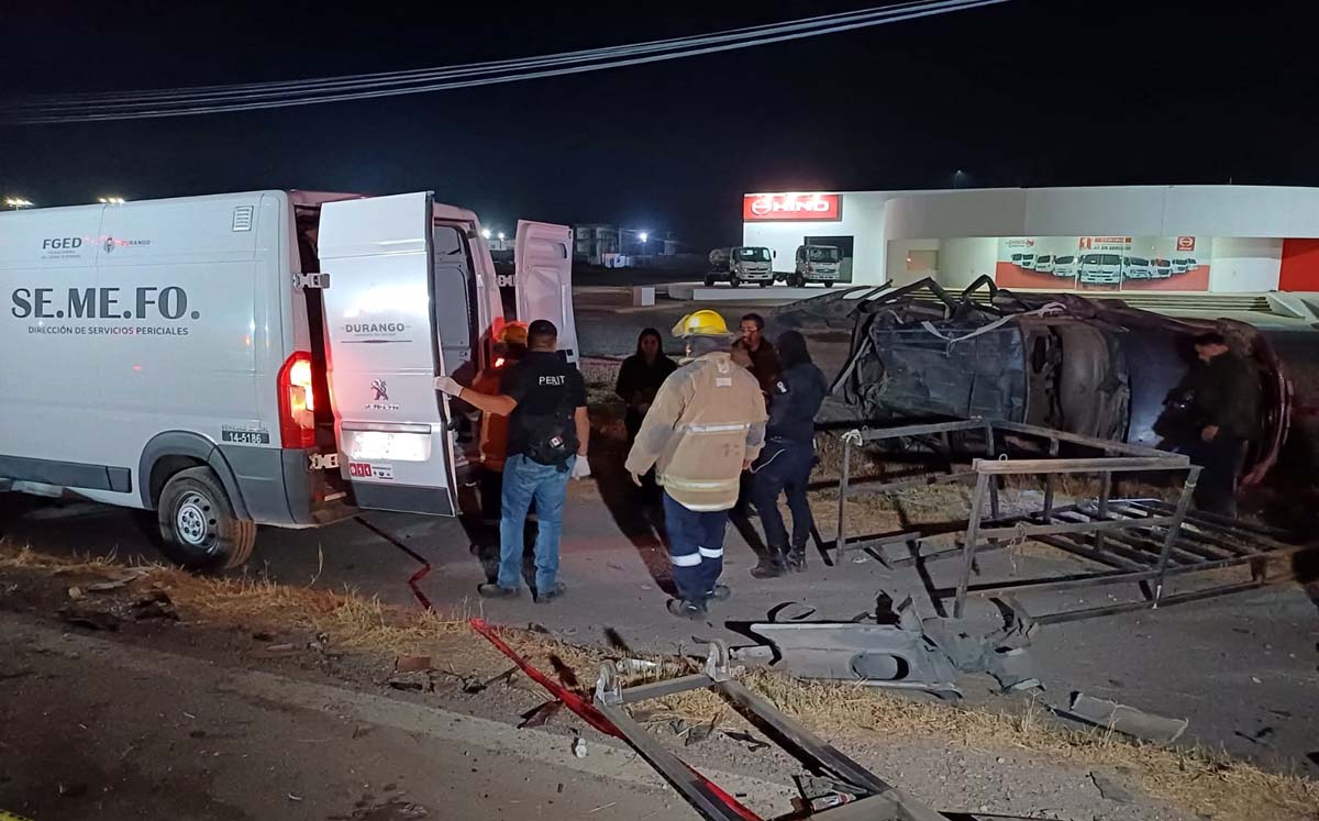 El conductor del tráiler quedó retenido. l Especial