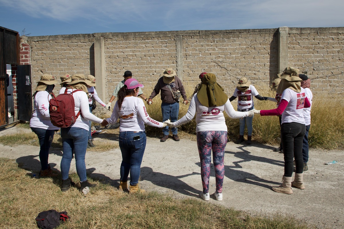 Guerreros Buscadores de Jalisco en el Rancho Izaguirre, en Teuchitlán, Jalisco / Foto: Kennia Balsi