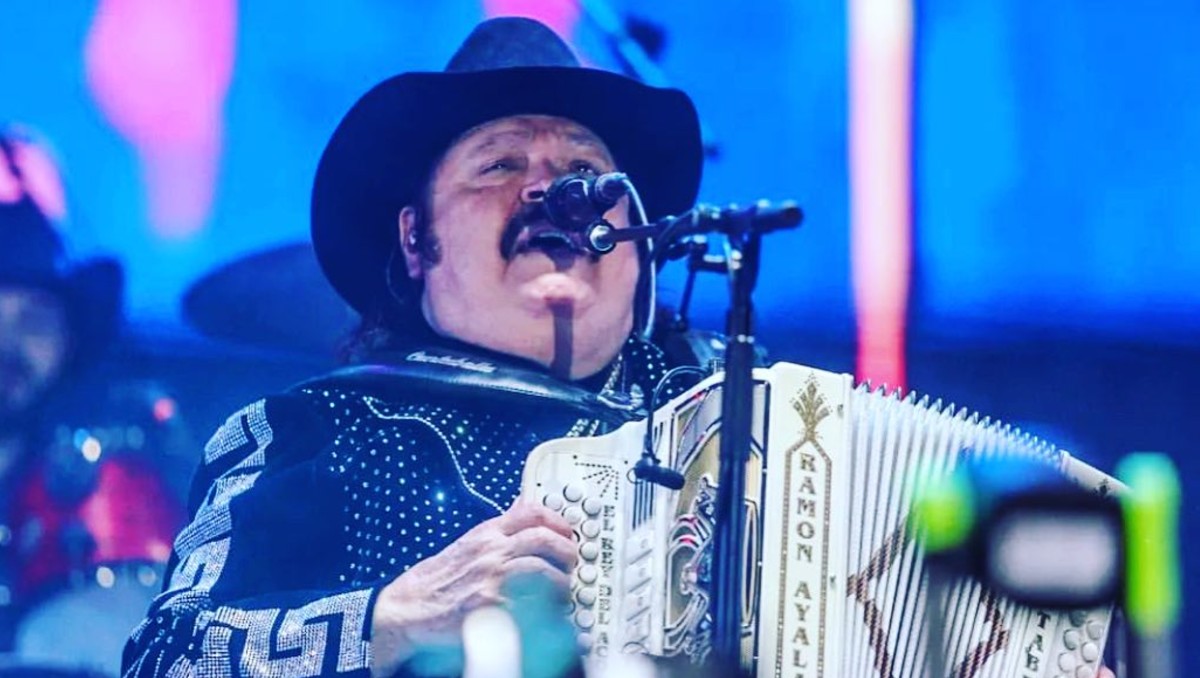 Ramon Ayala anuncia concierto en Arena CdMx tras anunciar su retiro de los escenarios. | Redes de Ramon Ayala