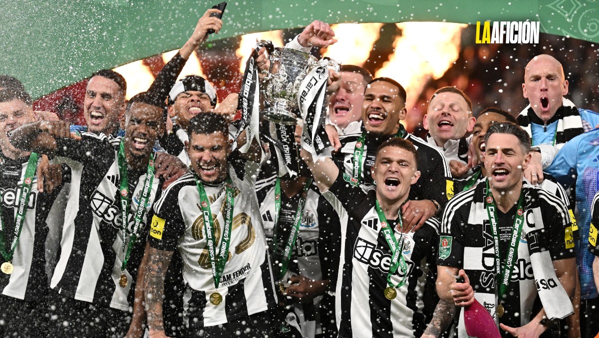 Newcastle es campeón de la Carabao Cup tras vencer al Liverpool (Reuters)
