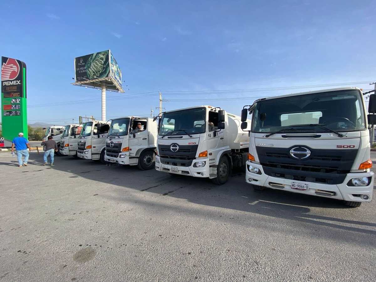 Refuerzan combate a incendios en Tamaulipas con camiones cisterna