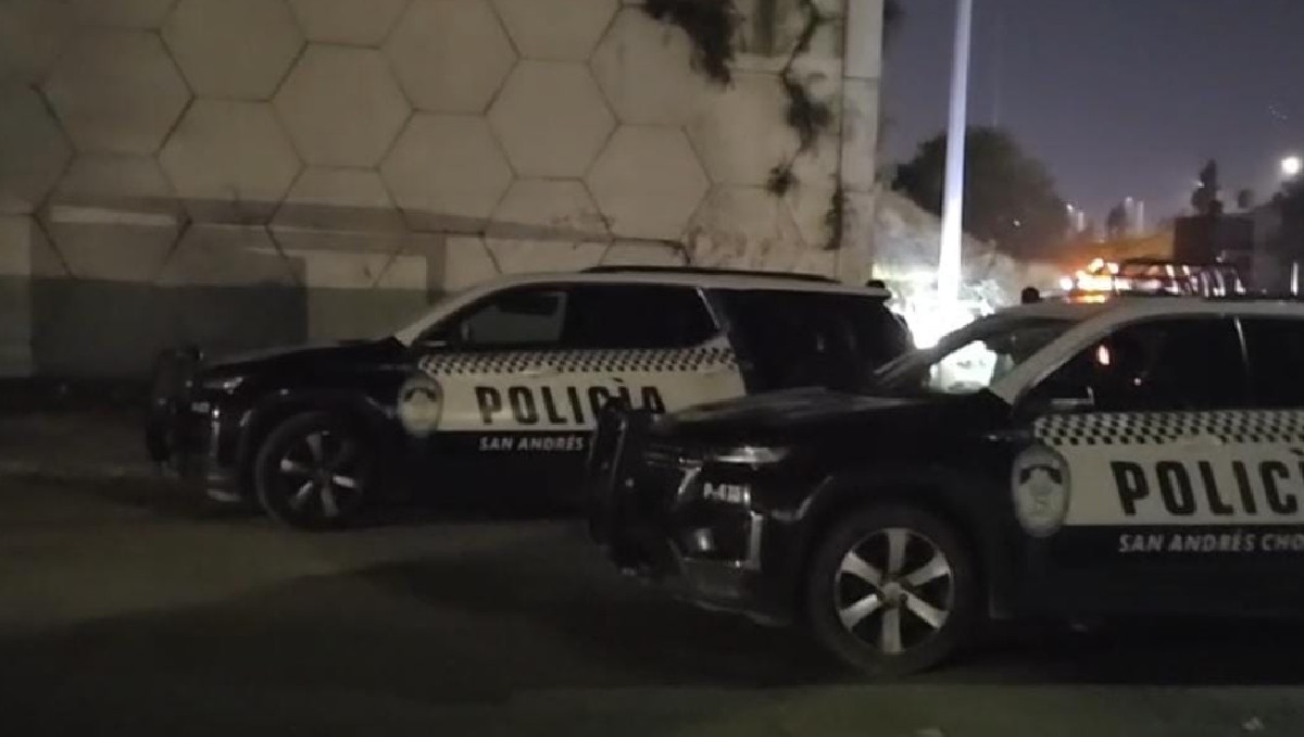 Matan a disparos a hombre dentro de su auto en Cholula, Puebla | Especial