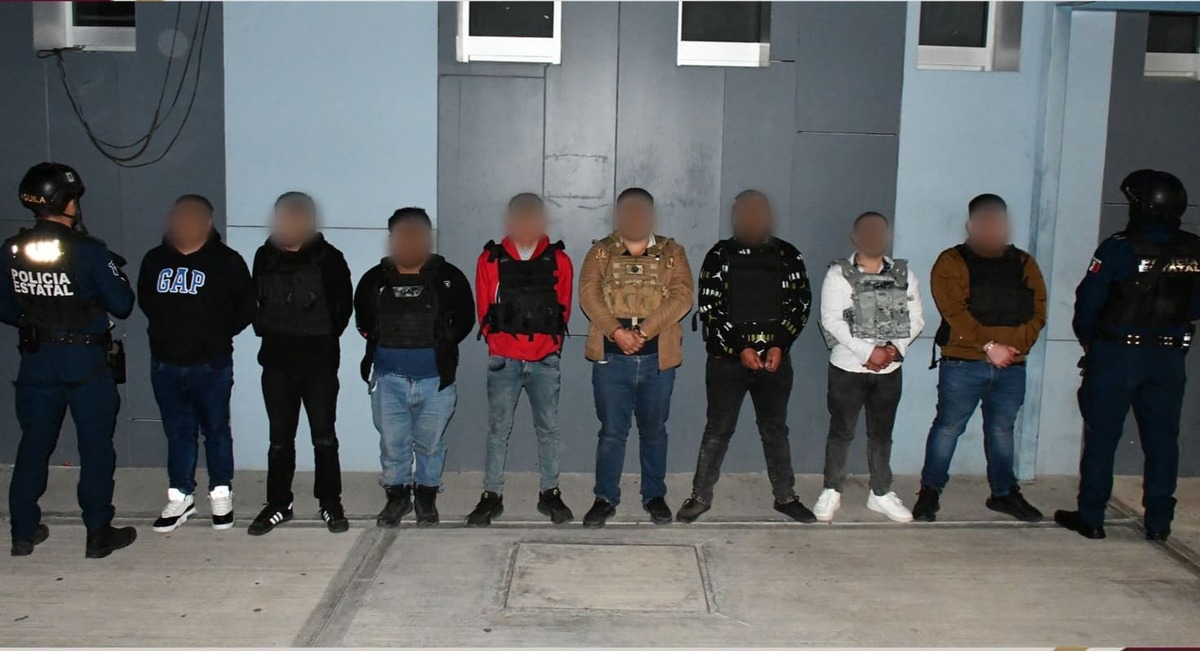 Autoridades aseguraron a ocho sujetos armados tras un doble homicidio en Tula de Allende