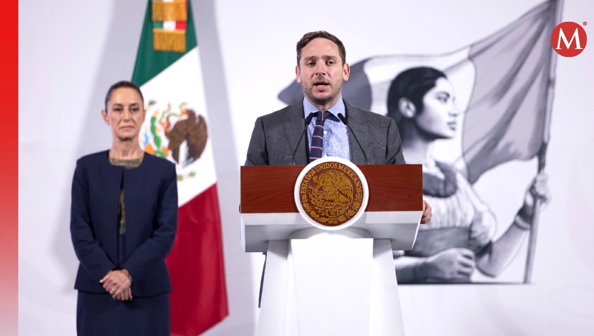 El subsecretario de Salud, Eduardo Clark, en la conferencia mañanera de hoy. | Cortesía