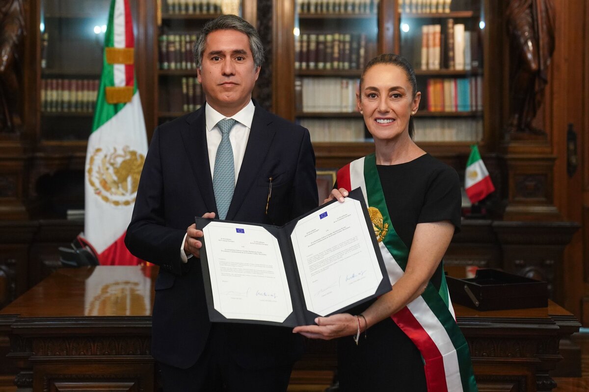 Este miércoles, la presidenta Claudia Sheinbaum recibió las cartas credenciales de 23 embajadores en Palacio Nacional. | Foto: Especial