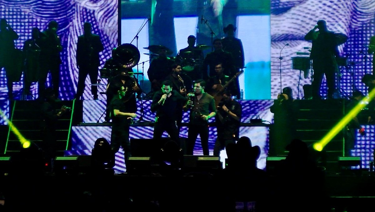 La banda complació a fans con sencillos 'Háblame de Ti' y 'El Color de Tus Ojos'. / Tadeo Gómez