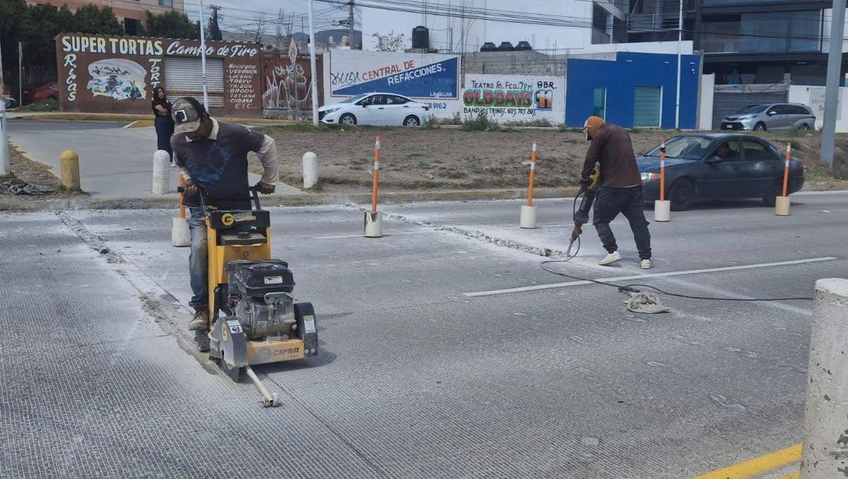 El Bulevar Minero de Pachuca vuelve a contar con pasos elevados para el cruce de peatones | Cortesía