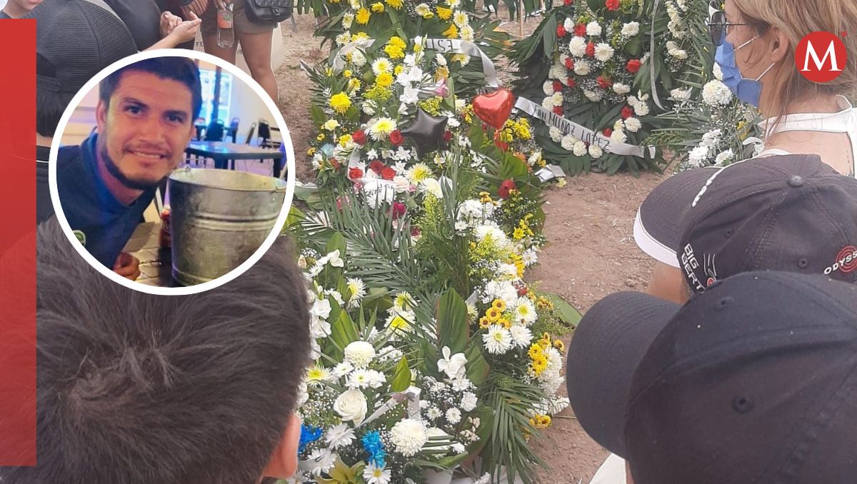 Emmanuel Ayala, fue despedido por familiares y amigos. | Especial