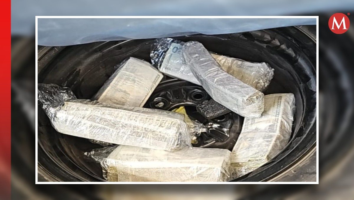 Autoridades descubrieron 49 mil dólares ocultos en una llanta de refacción en Baja California. | Especial