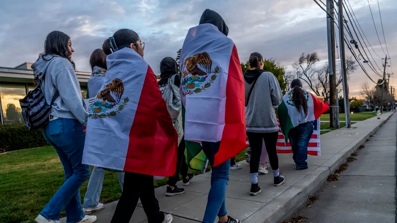 CCE ofrece más de 60 mil empleos a mexicanos repatriados de EU