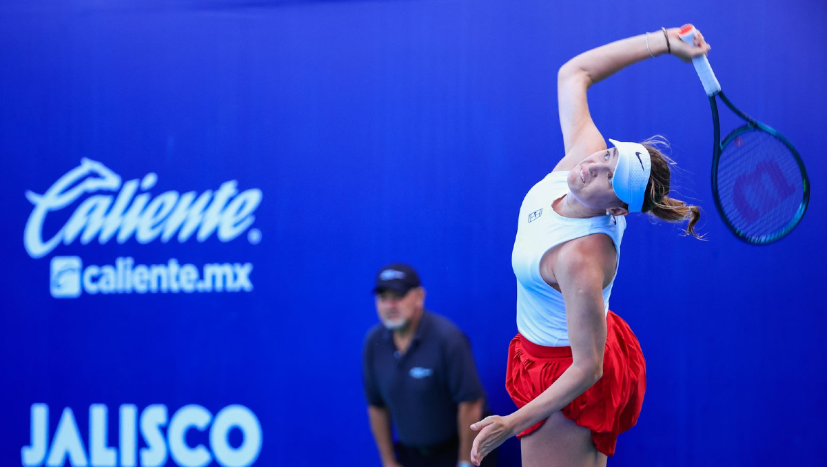 Linda Fruhvirtova dio la vuelta ante Maya Joint para obtener su pase a semifinales (Foto: Cortesía)