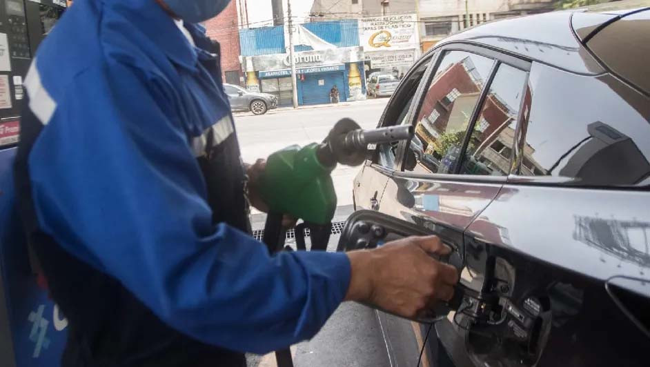 Más del 80% de gasolineras ajusta precio de gasolina en menos de $24.00: Profeco
