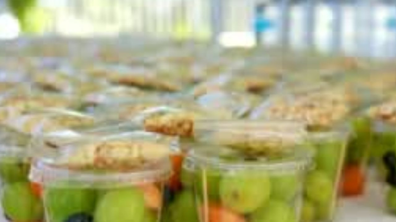 En Michoacán, más de 11 mil escuelas dejarán de vender comida chatarra