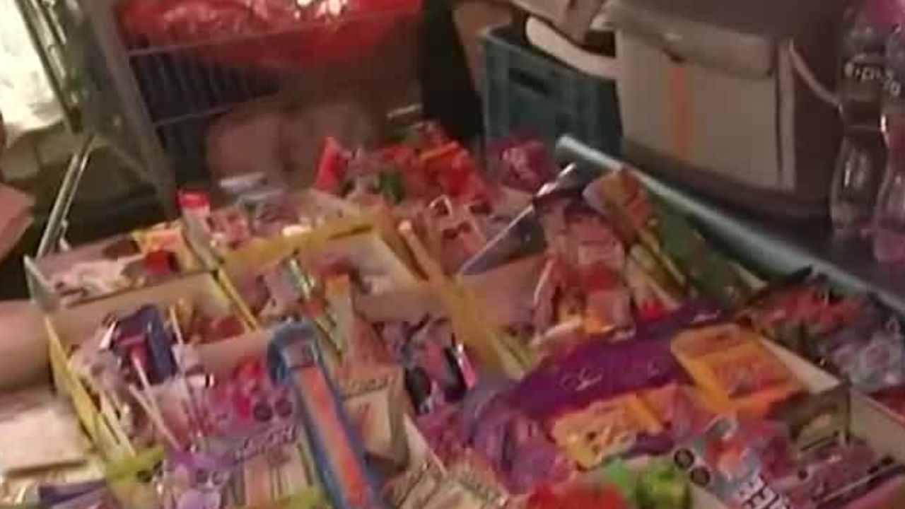 Prohibición de comida chatarra en la CdMx; escuelas no venden alimentos con sellos