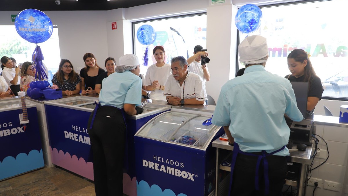 Inauguran octava sucursal de helados Dream Box en Monterrey. Fotos: Roberto Alanís