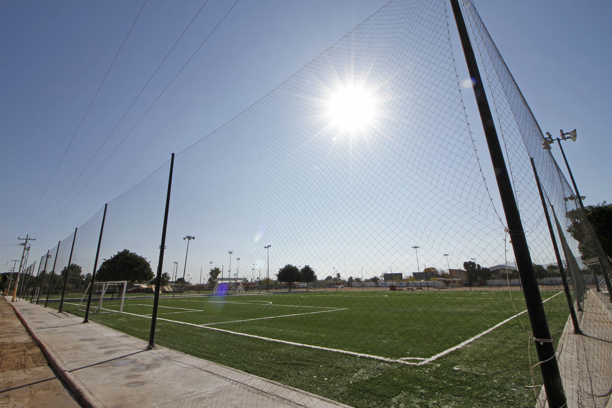 Presentaron siete acuerdos de protección con el objetivo de garantizar la seguridad en los centros deportivos de fútbol 7. (Especial)