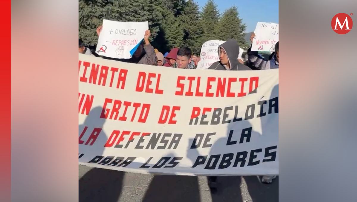 Estudiantes de Tenería afectan circulación de la México-Toluca hacia CdMx. Foto: (Especial)