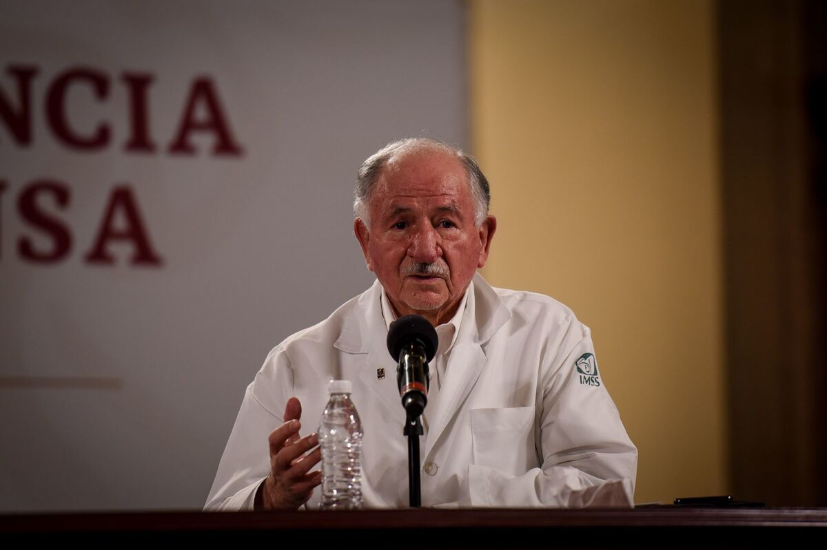 El IMSS expreso sus condolencias a su familia, reconoció y agradeció su invaluable contribución a la salud. | Foto: Cuartoscuro.