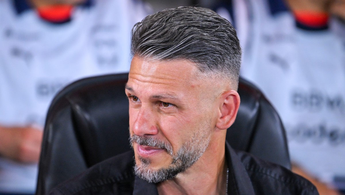 Rayados deja a Martín Demichelis al frente del club tras discutirlo en sesión extraordinaria (Imago7)