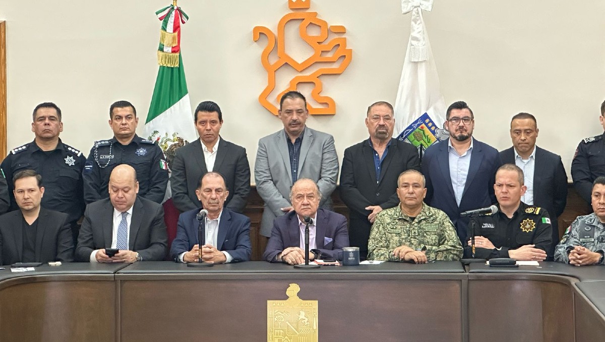 Reunón de la Mesa de Construcción de la Paz en Nuevo León / Sandra González