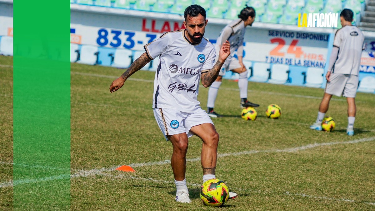 Alonso Escoboza, jugador de la Jaiba Brava.