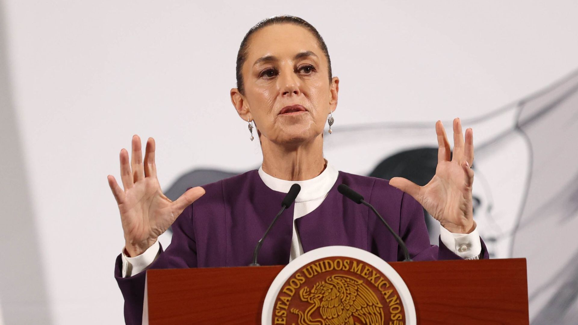 Sheinbaum presentará diagnóstico sobre consulados en EU; habrá nuevos cónsules