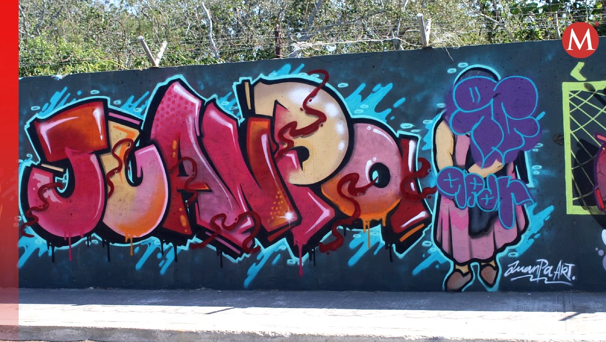 Tapan cara de la abuela de Chalco de mural urbano en Tampico. (Sergio Sánchez)