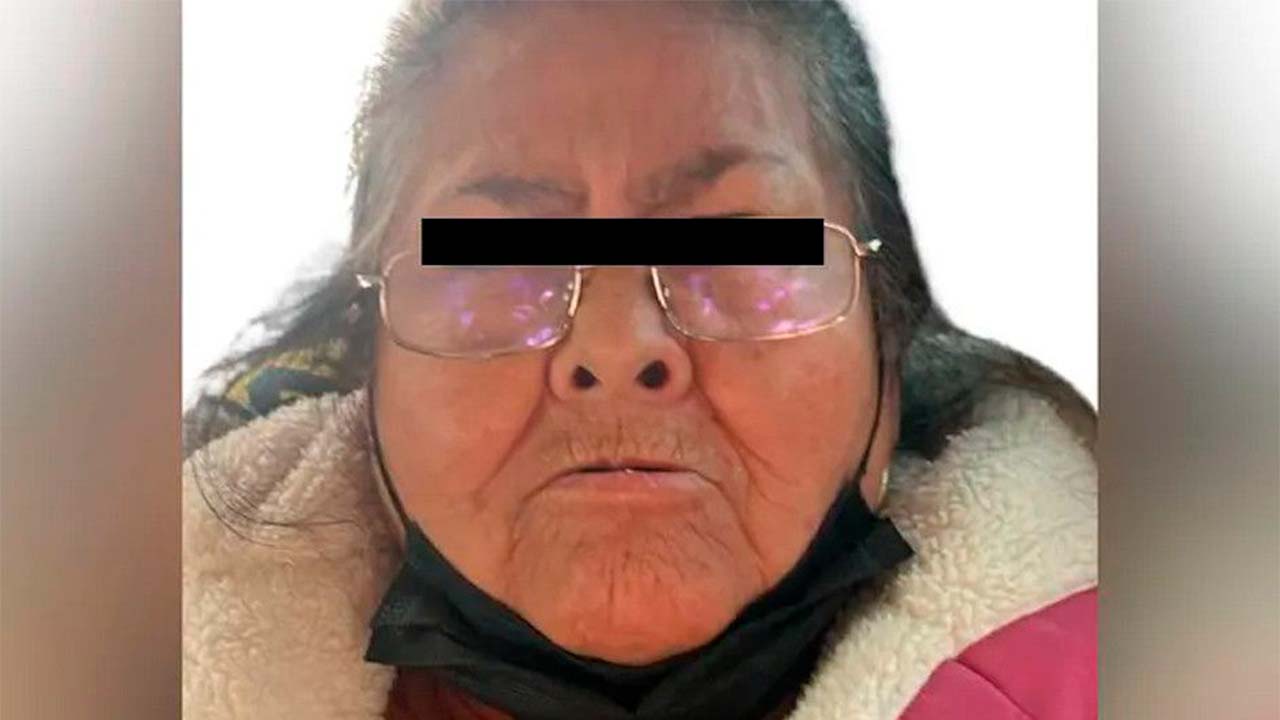 Revelan video de Carlota 'N' antes de disparar a presuntos invasores de Chalco