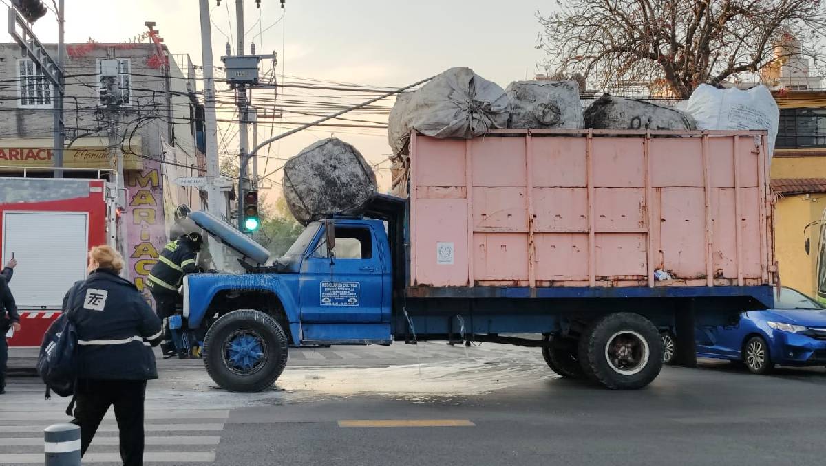 La unidad era una camioneta tres y media toneladas con razón social “Reciclar es Cultura”
