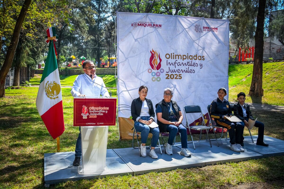 El alcalde Emanuel Hernández presentó oficialmente las olimpiadas juveniles de Ixmiquilpan