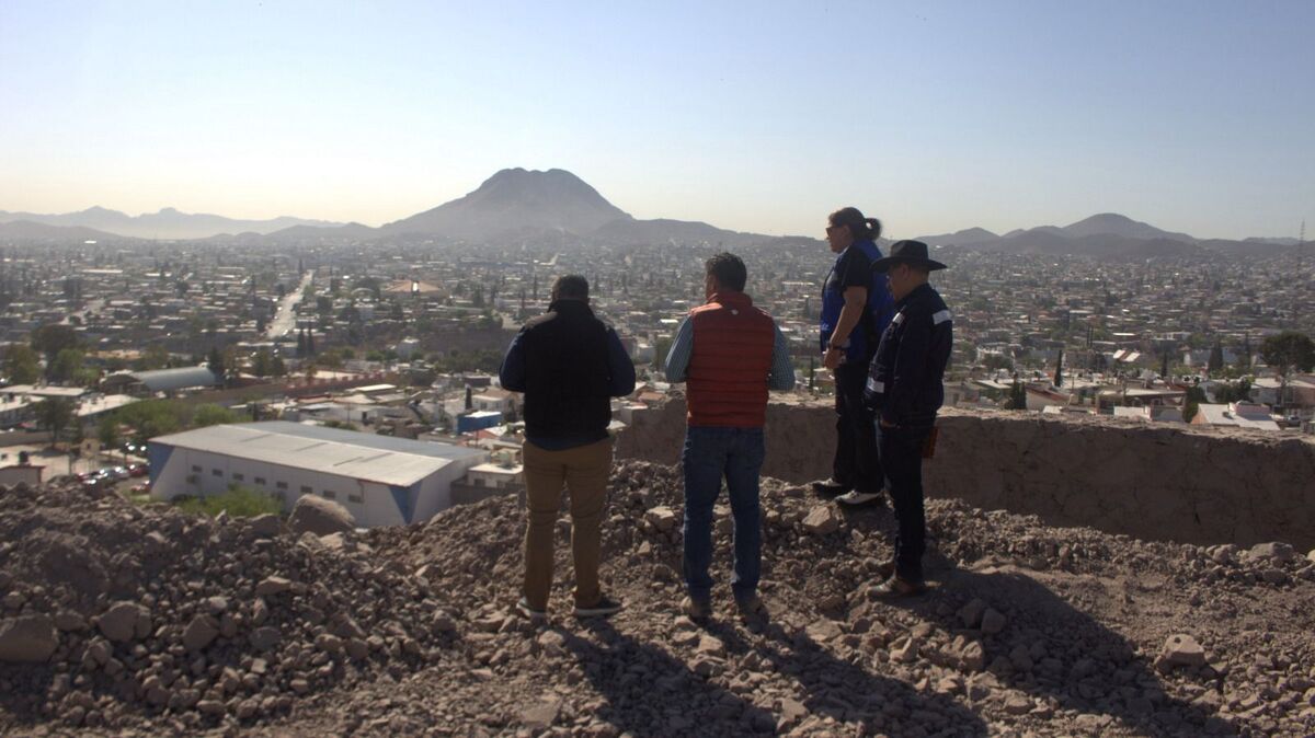 Autoridades clausuraron la continuación de obras en el lugar