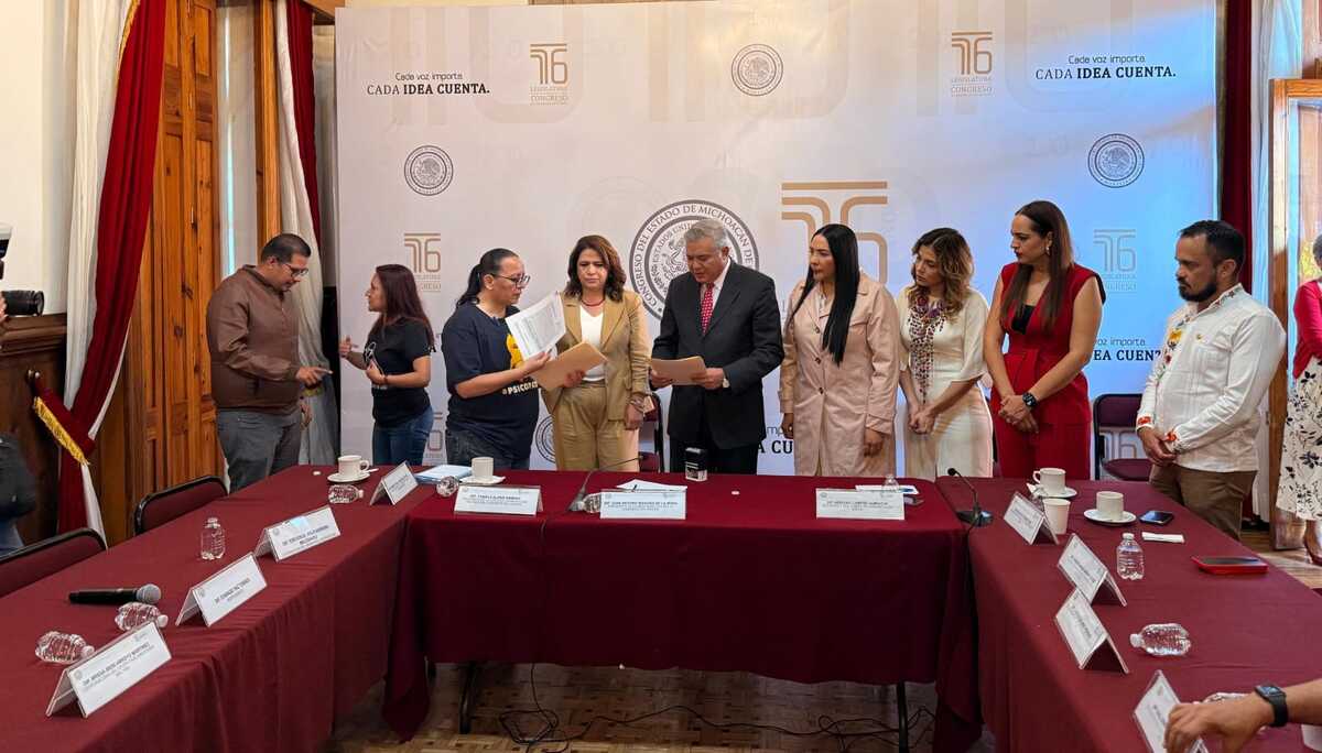 El colectivo periodístico NiUnoMás presentó la 'Ley Mauricio'